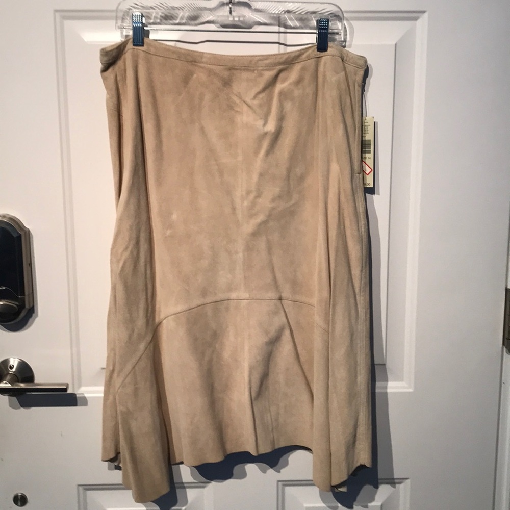 Suede skirt